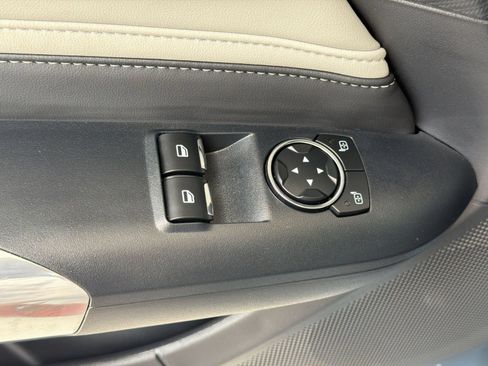 Used 2025 Ford Mustang GT Premium RWD image 25