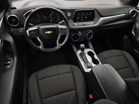Used 2020 Chevrolet Blazer LT FWD image 16