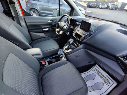 Used 2020 Ford Transit Connect XLT FWD image 10
