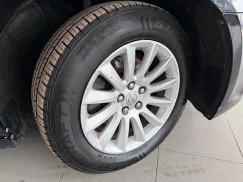 Used 2013 Chrysler 300 image 10