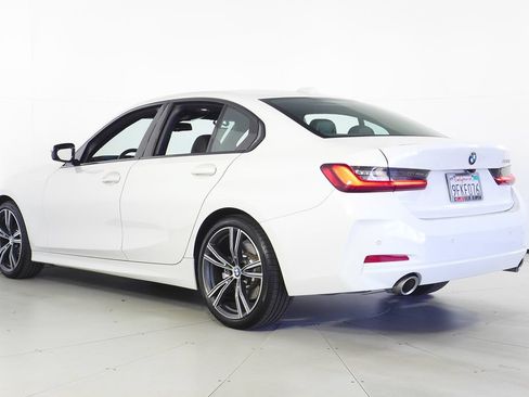Used 2023 BMW 330i Sedan w/ Driving Assistance Package RWD image 9