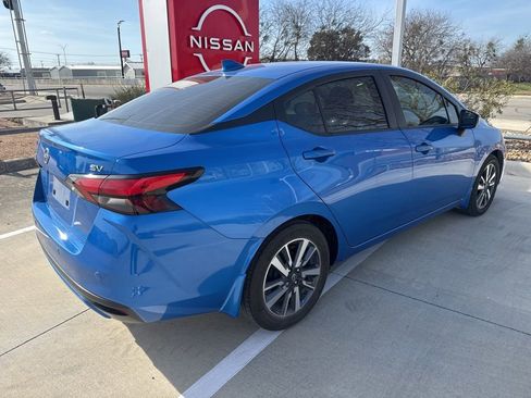 Used 2024 Nissan Versa SV w/ Trunk Package image 3
