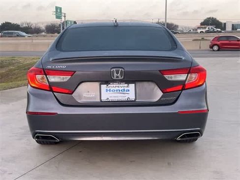 Used 2020 Honda Accord Sport image 6