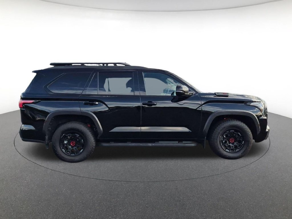Used 2026 Toyota Sequoia TRD Pro AWD/4WD image 4