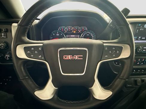 Used 2018 GMC Sierra 1500 SLT AWD/4WD image 12