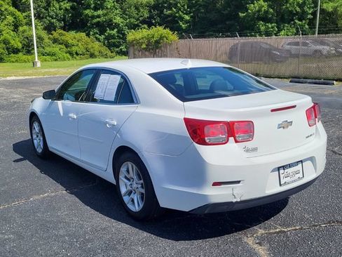 Used 2014 Chevrolet Malibu LT w/ Power Convenience Package FWD image 5
