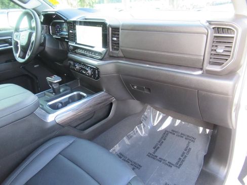 Used 2024 Chevrolet Silverado 1500 LTZ w/ LTZ Premium Package AWD/4WD image 12