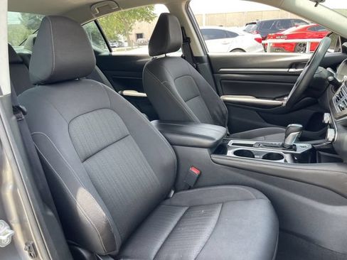 Used 2023 Nissan Altima 2.5 SV FWD image 26