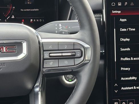 Used 2025 GMC Terrain Elevation image 10