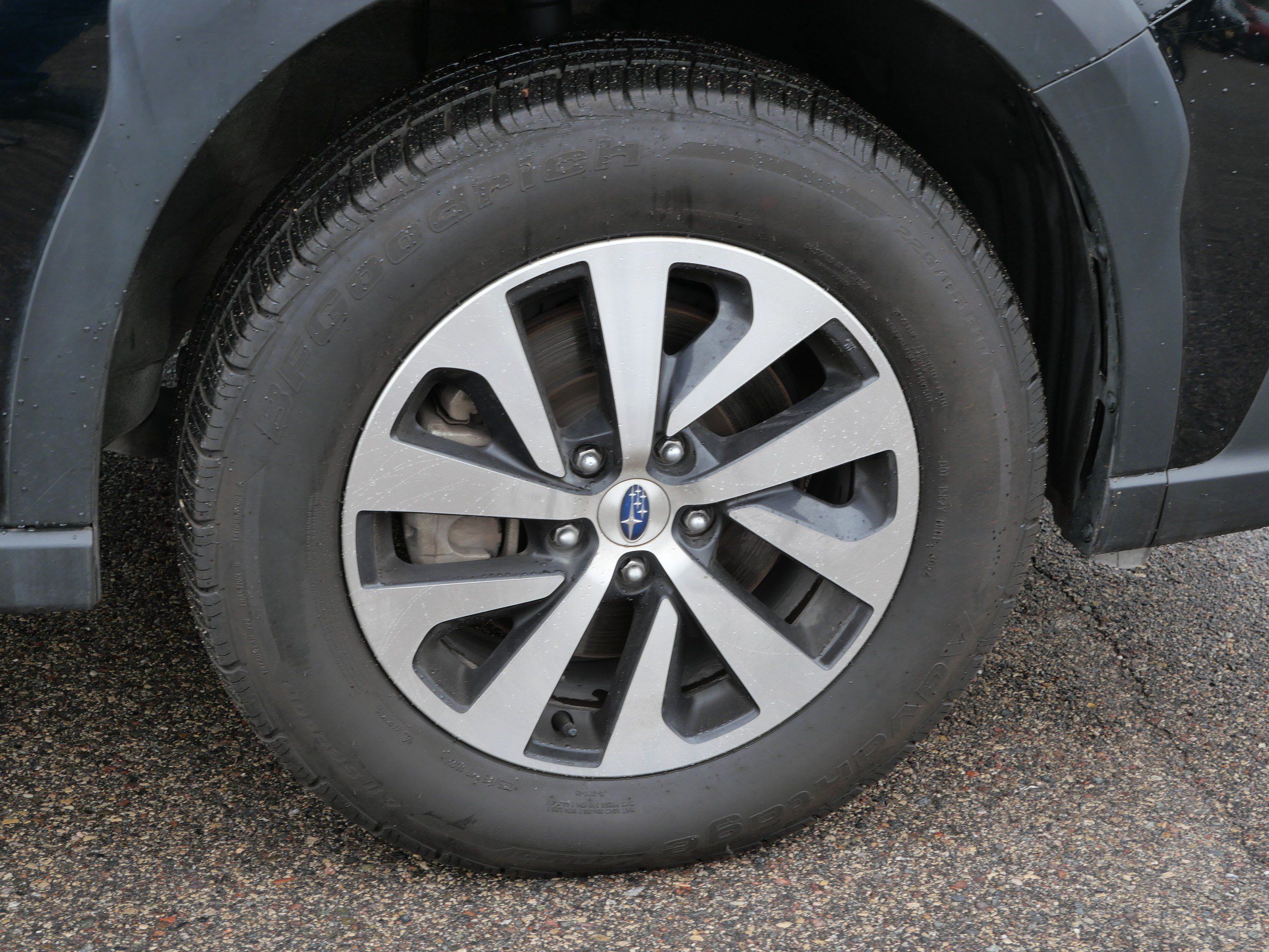 Used 2023 Subaru Outback Premium AWD/4WD image 15