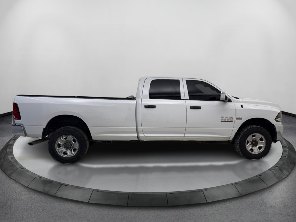 Used 2016 RAM 2500 Tradesman w/ Chrome Appearance Group AWD/4WD image 4