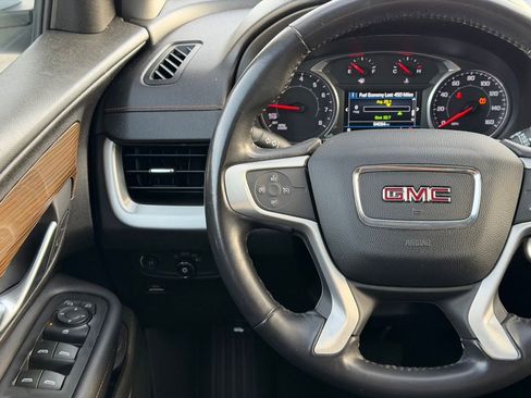 Used 2018 GMC Terrain SLE w/ Driver Convenience Package image 18