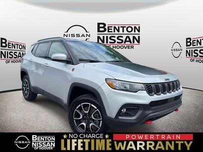 Used 2025 Jeep Compass Trailhawk