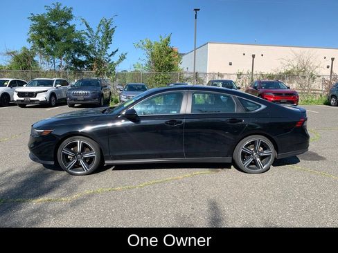 Used 2023 Honda Accord Sport image 6
