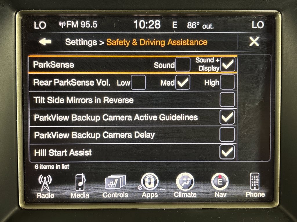 Used 2015 Jeep Grand Cherokee Limited w/ Trailer Tow Group IV RWD image 28