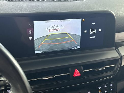 Used 2024 Kia Seltos S FWD image 18