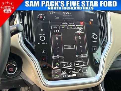 Used 2025 Subaru Outback Premium image 27