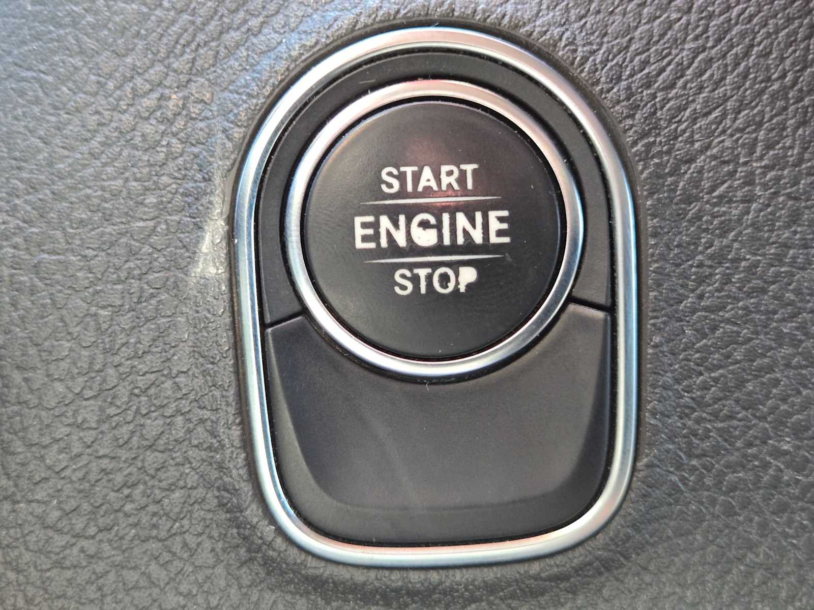 Used 2020 Mercedes-Benz Sprinter 2500 image 32