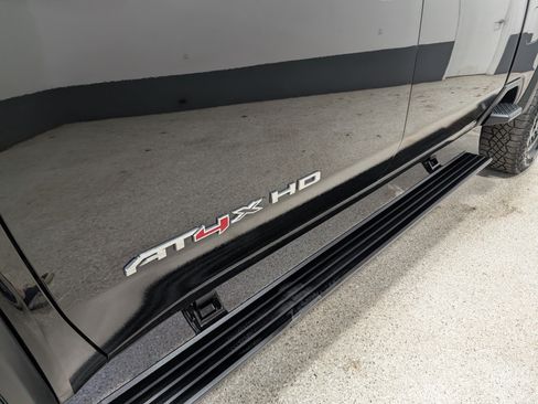 Used 2025 GMC Sierra 2500 AT4X w/ AT4X AEV Edition AWD/4WD image 9