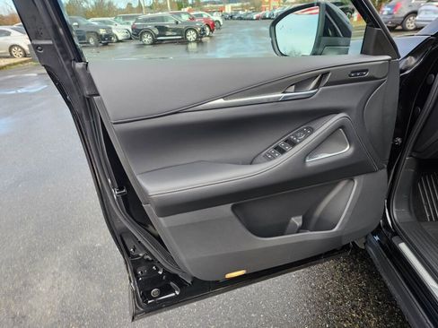 New 2025 INFINITI QX60 Luxe image 24