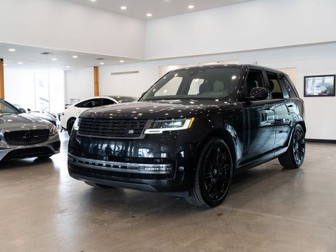 Used 2024 Land Rover Range Rover SE AWD/4WD image 34