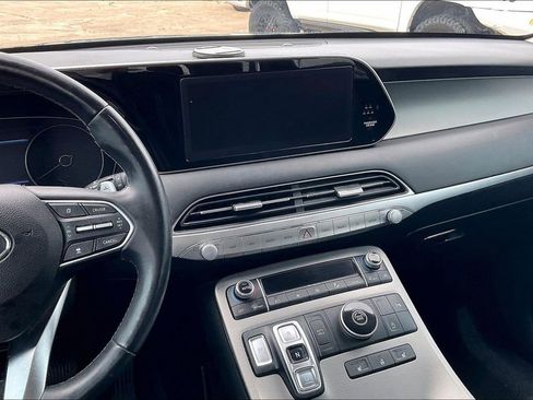 Used 2022 Hyundai Palisade SEL w/ Premium Package FWD image 9