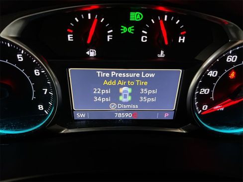 Used 2021 Chevrolet Equinox Premier image 13