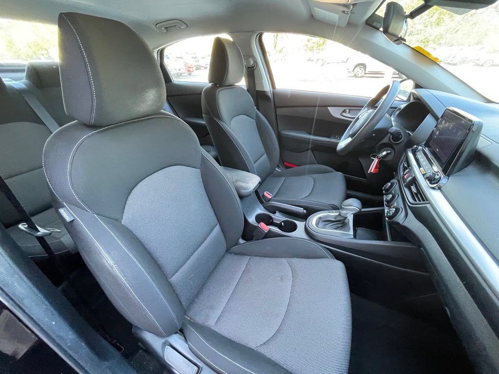 Used 2024 Kia Forte Sedan FWD image 31