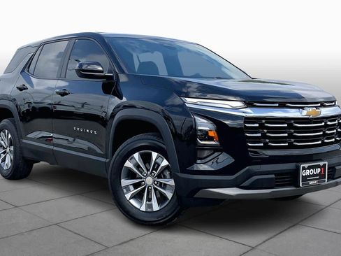 Used 2026 Chevrolet Equinox LT w/ Convenience Package II image 3