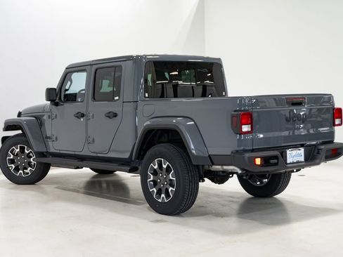 New 2026 Jeep Gladiator Sport image 24