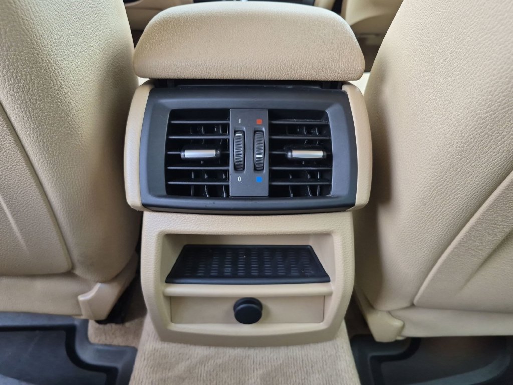 Used 2016 BMW X3 sDrive28i RWD image 37