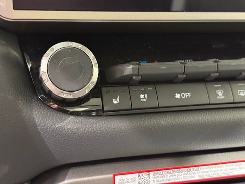 New 2026 Toyota Tundra Limited AWD/4WD image 29