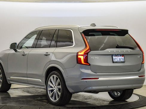 Certified 2025 Volvo XC90 B5 Plus w/ Protection Package Premier image 2