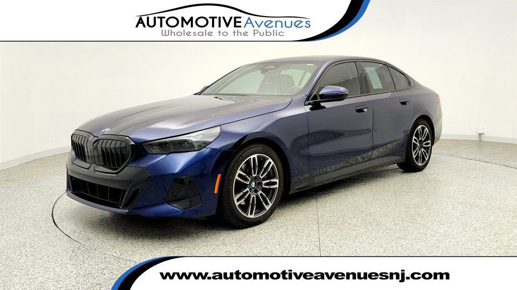 Used 2024 BMW 530i w/ M Sport Package RWD image 1