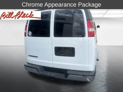 Used 2019 Chevrolet Express 3500 LT w/ LT Preferred Equipment Group RWD image 6