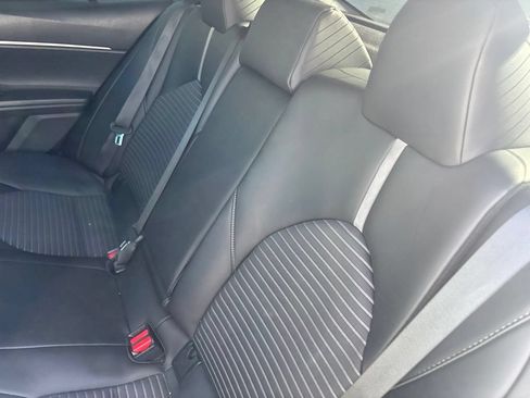 Used 2023 Toyota Camry SE w/ Protection Package (Q2) (TMS) FWD image 12
