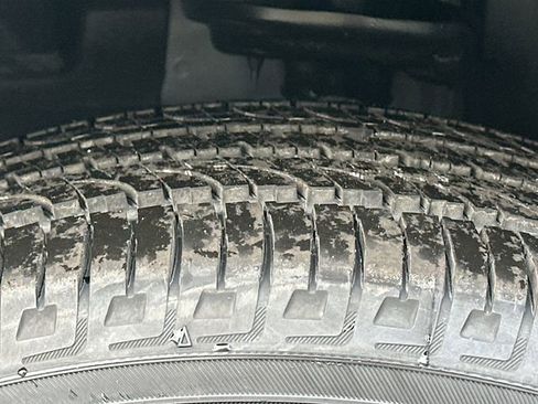 Used 2022 Jeep Compass Latitude w/ Sun and Sound Group image 32