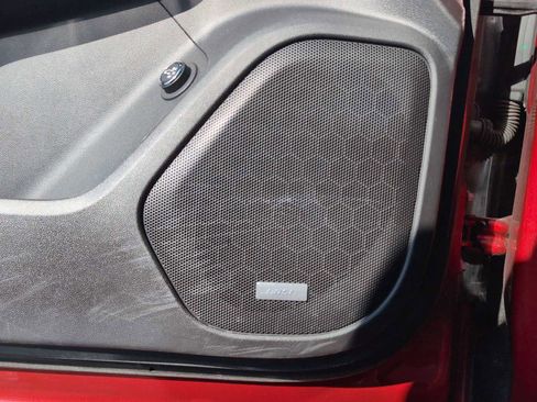 Used 2023 GMC Acadia AT4 w/ Technology Package image 25