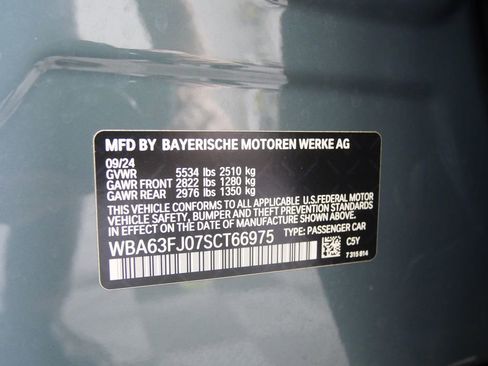 Certified 2025 BMW 540i xDrive image 32