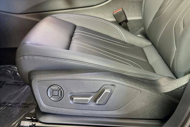 New 2026 Audi Q3 quattro 2.0T AWD/4WD image 17