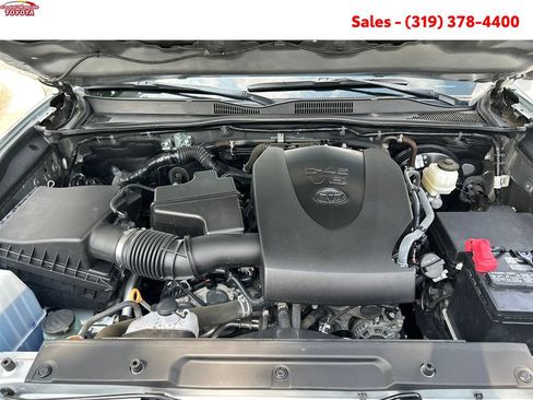Certified 2023 Toyota Tacoma SR5 AWD/4WD image 20