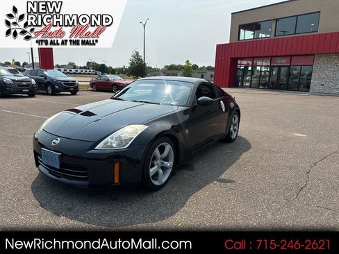 Used 2006 Nissan 350Z Coupe RWD image 1