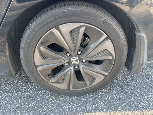 Used 2017 Honda Civic EX-L image 17