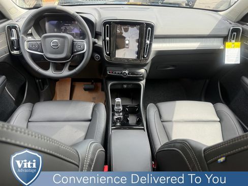 Used 2026 Volvo XC40 B5 Plus w/ Protection Package Premier AWD/4WD image 2