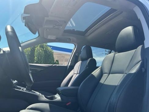 Used 2025 Subaru Outback Limited AWD/4WD image 14