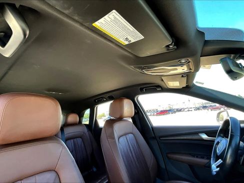 Used 2018 Audi Q5 2.0T Premium image 6