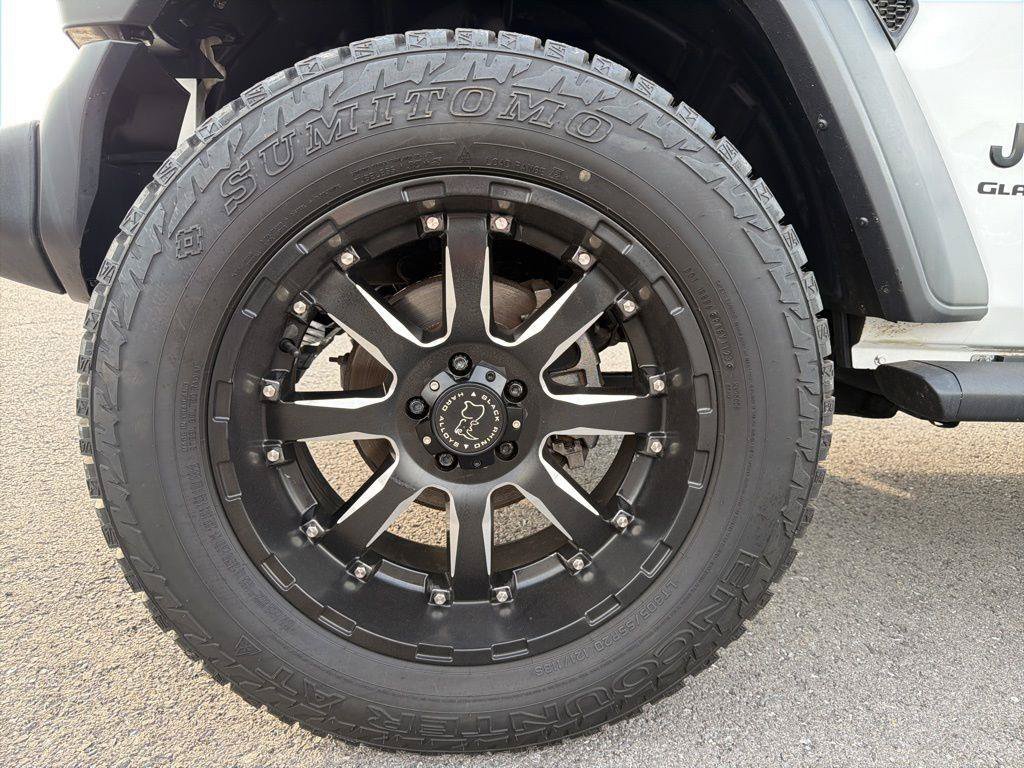 Used 2020 Jeep Gladiator Sport w/ Quick Order Package 24S AWD/4WD image 14