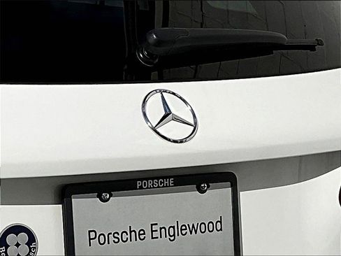 Used 2021 Mercedes-Benz GLC 300 GLC 300 image 13