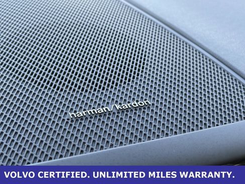 Certified 2023 Volvo XC60 B5 Plus w/ Climate Package image 24