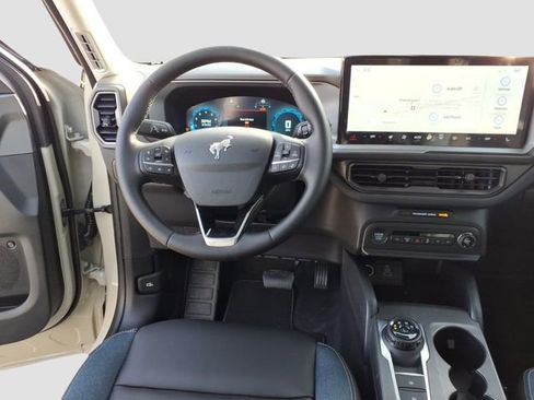 New 2025 Ford Bronco Sport Outer Banks w/ Outer Banks Tech Package+ AWD/4WD image 10